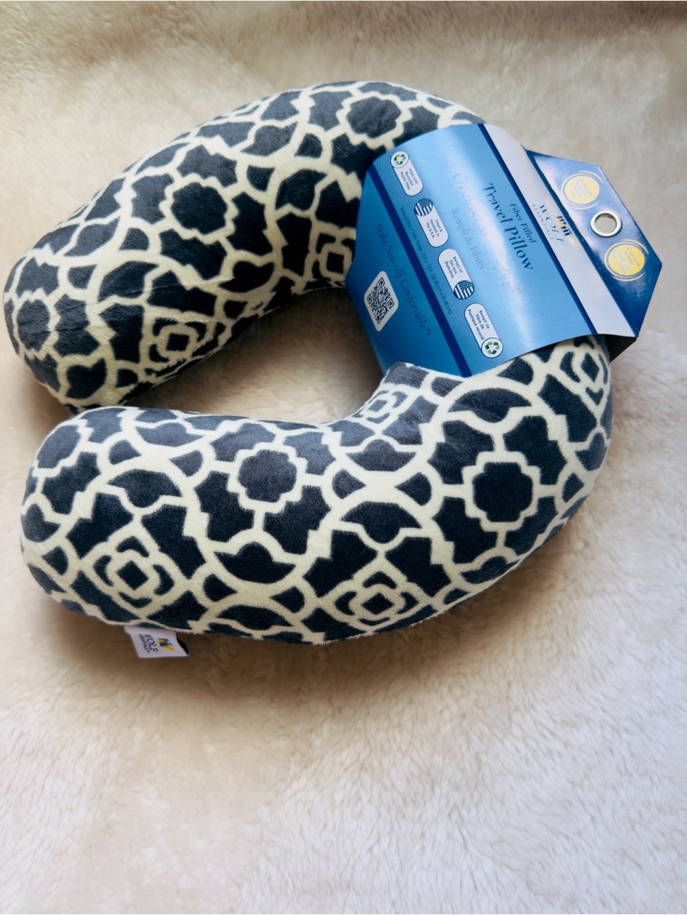 Plush cozy charcoal & White Geometric Travel Neck Pillow - Picture 9 of 9